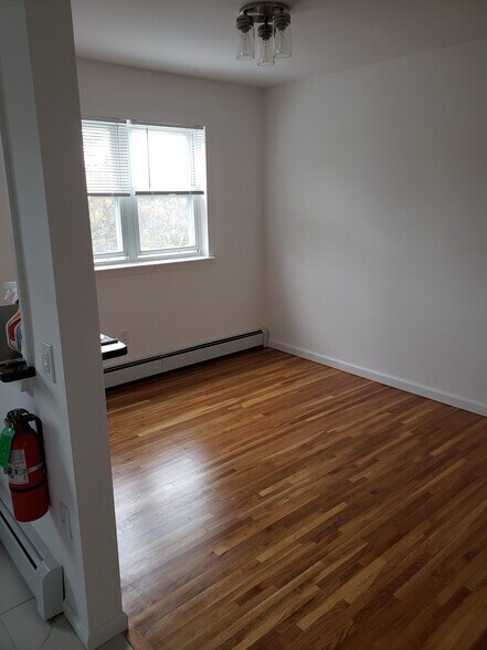 Building Photo - 2467 Rt.10e