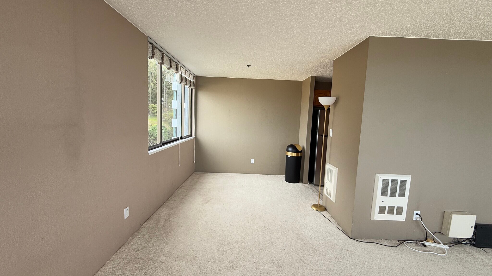 Building Photo - 555 Pierce St