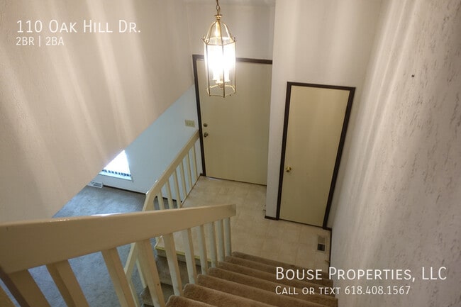 Building Photo - 110 Oak Hill Dr