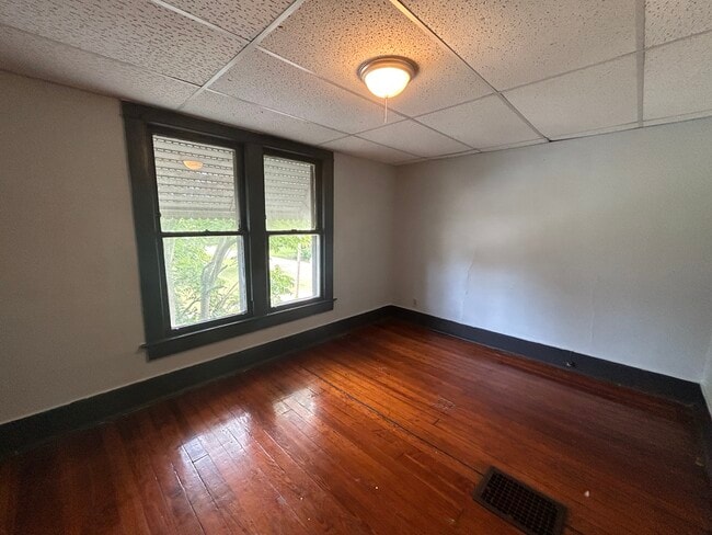 Building Photo - 510 W Townsend St