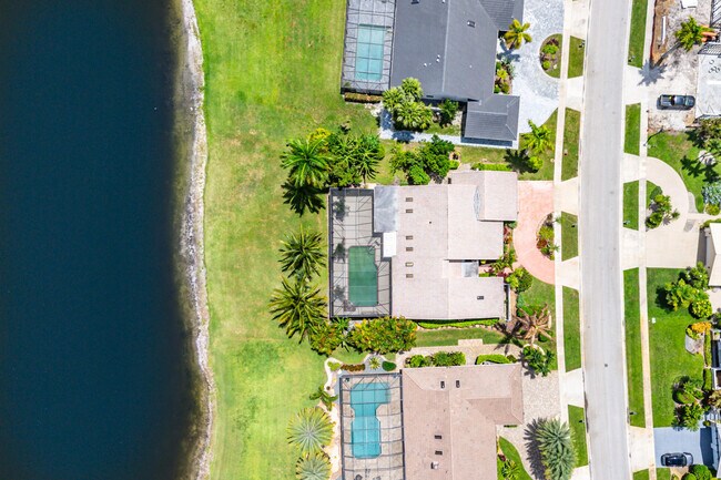 Building Photo - 10391 Boca Woods Ln