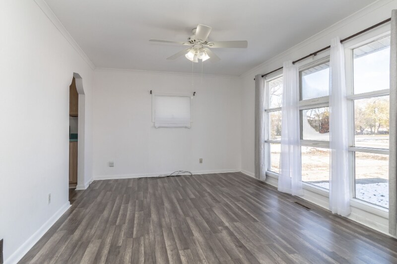 Building Photo - 5035 Norwich Rd