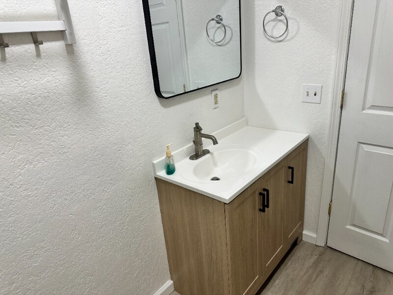 Building Photo - 3380 Timber Dr