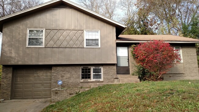 Building Photo - 10202 Beacon Ave