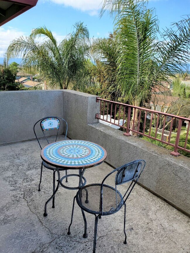 Building Photo - 48173 Alta Vista Terrace