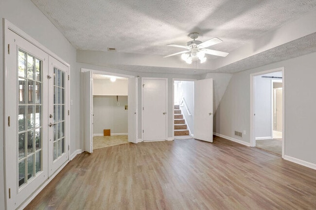 Building Photo - 2175 Wenlok Trail