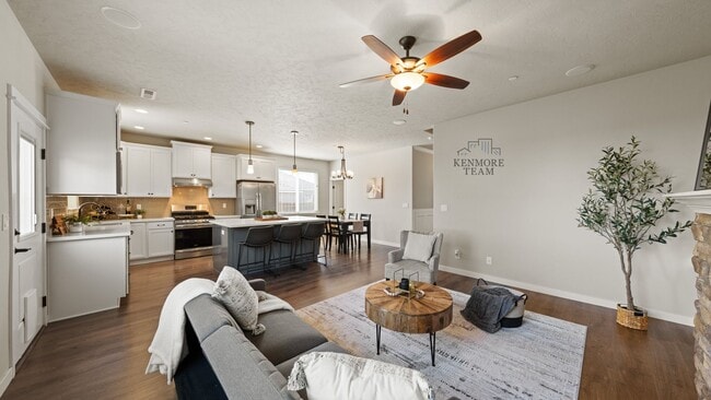 Building Photo - 5 Bedroom, 3 Bath Home in Richland