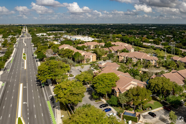 Aerial Photo - Edgewater Condominium