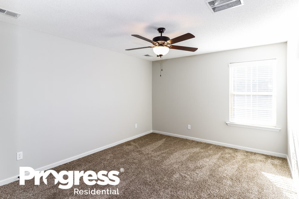 Building Photo - 1095 Carib Loop W