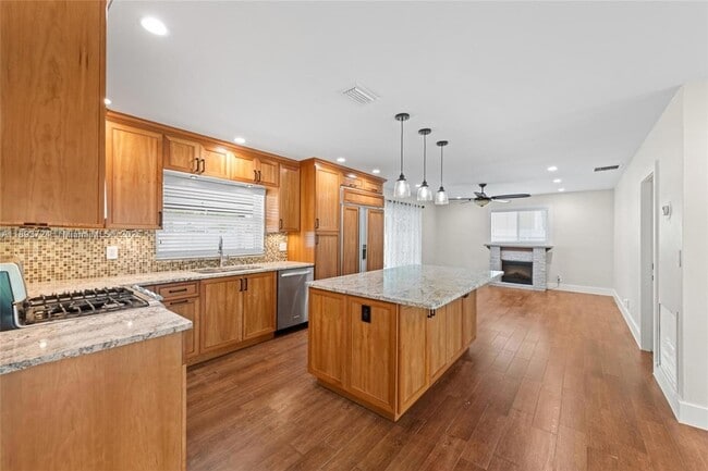 Building Photo - 8440 SW 201st St