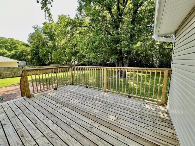 Building Photo - 13004 Astalot Dr SE