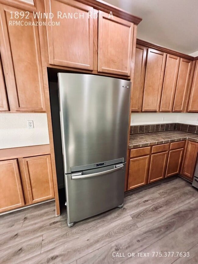 Building Photo - 1892 Wind Ranch Rd