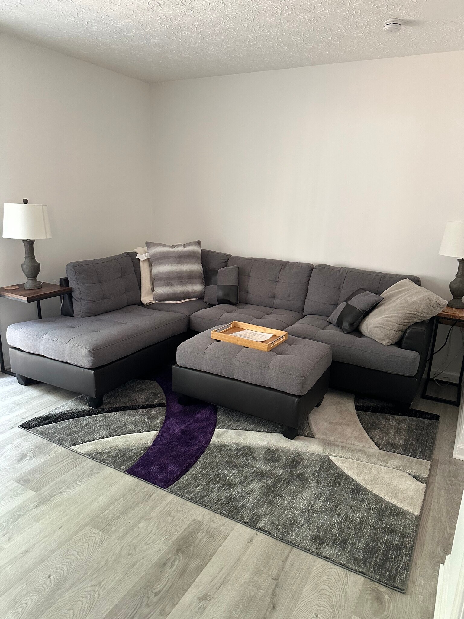 Building Photo - 1314 N Lea Ct SE