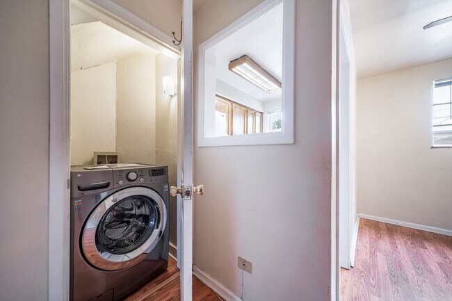 Building Photo - 1456 Galena St