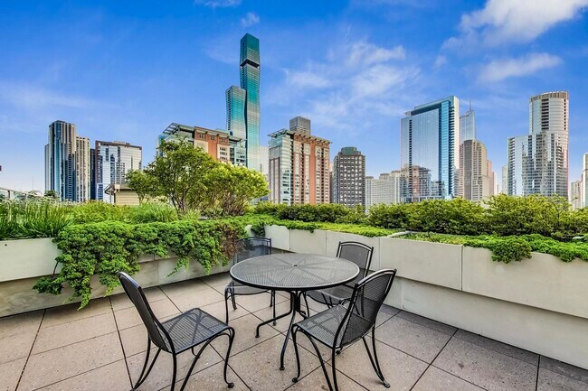 Building Photo - 474 N Lake Shore Dr
