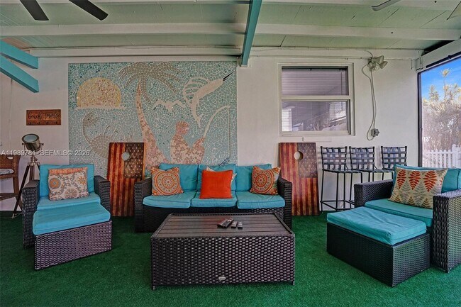 Building Photo - 529 NW 8th St