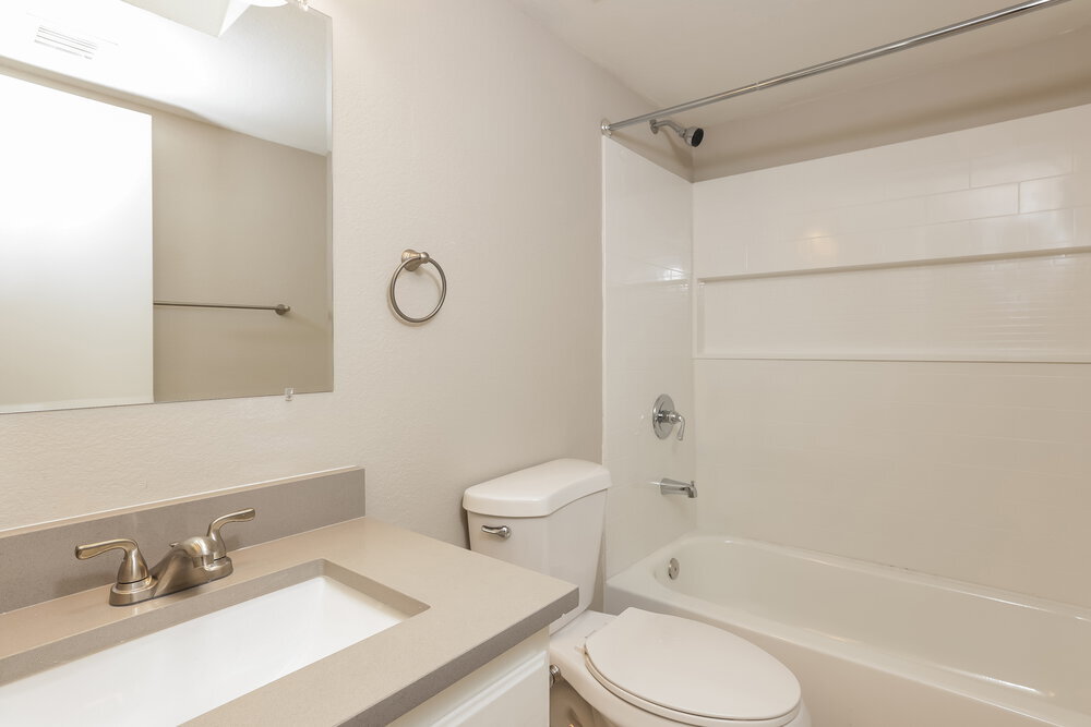 Building Photo - 4517 E Rosemonte Dr
