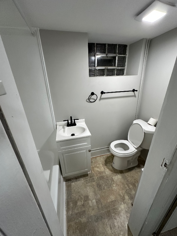 Building Photo - 322 E Belvedere Ave