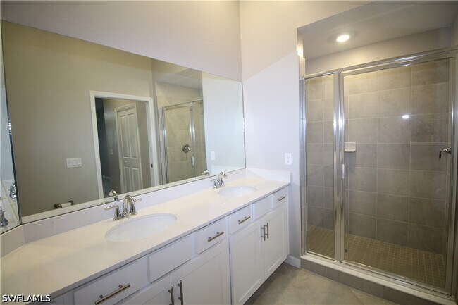 Building Photo - 5466 Double Eagle Cir