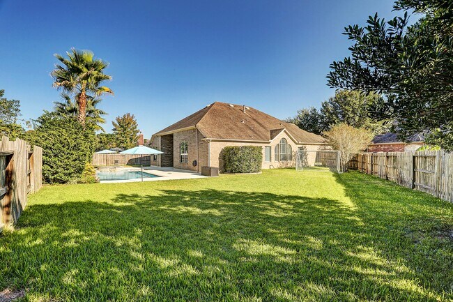Building Photo - 5503 Honey Mesquite Way