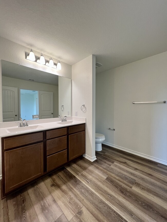 Building Photo - 14839 Vance Jackson Rd