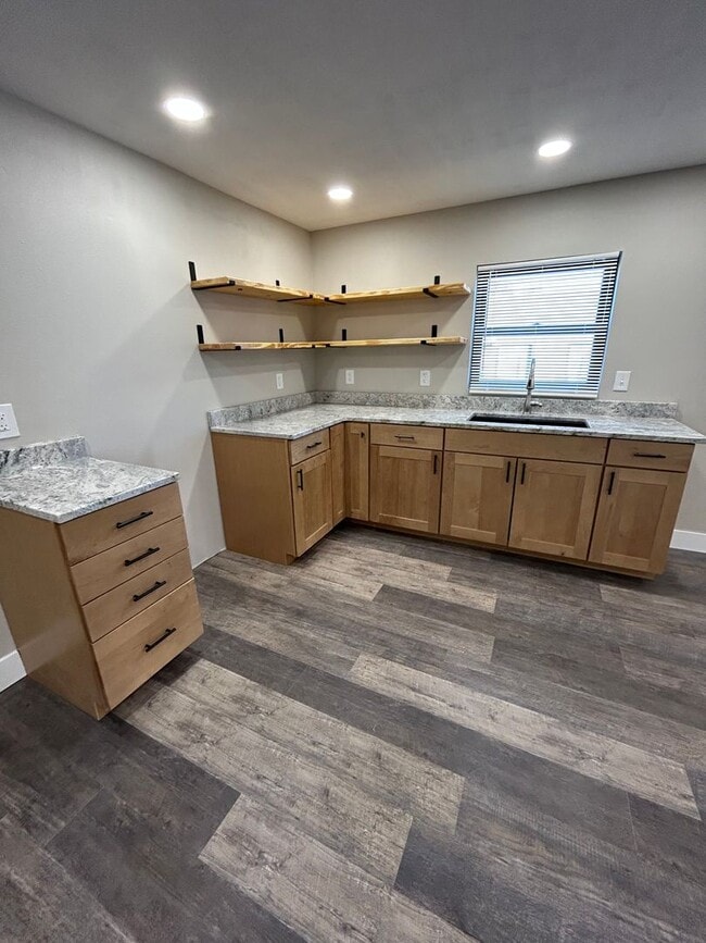 Building Photo - YOU HAVE GOT TO SEE THIS ONE!!! IT'S A STUNNER! 1br/1ba House w/Washer and Dryer Hookups! NEW APP...