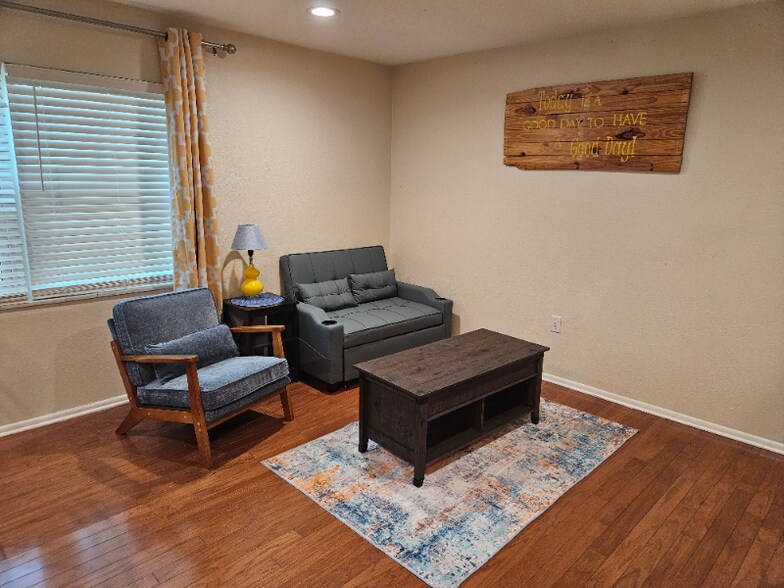Building Photo - 4315 Aegean Dr