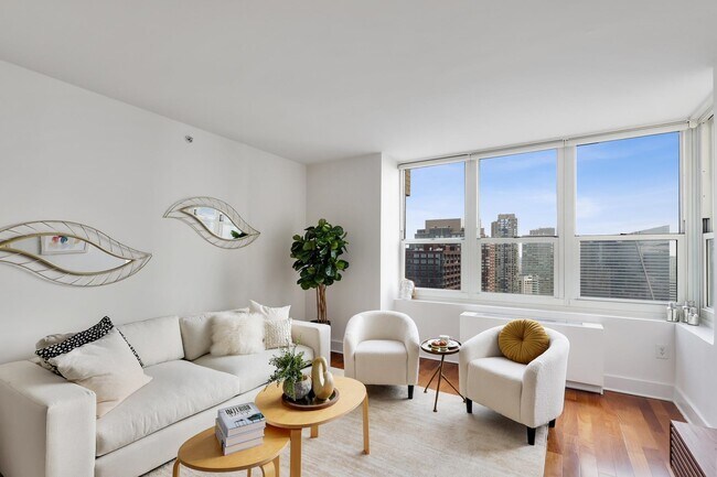 Building Photo - 88 Morgan St