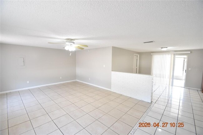 Building Photo - 3667 Sugarcreek Dr