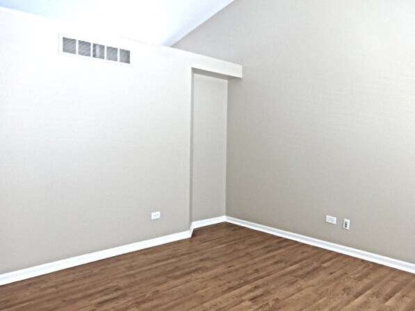 Building Photo - 1648 Quinn Dr