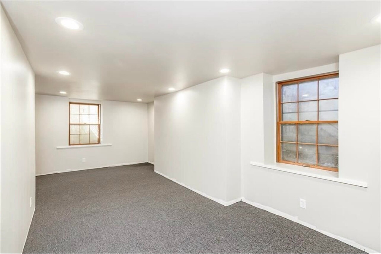 Basement (Finished Portion) - 724 W Gregory Blvd