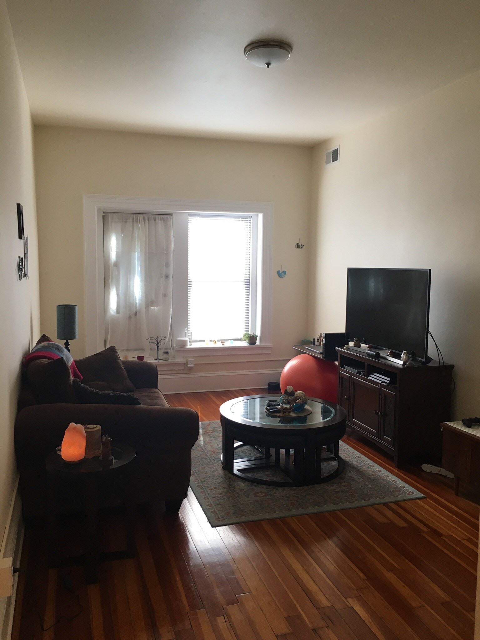 Building Photo - 1471 Beacon St