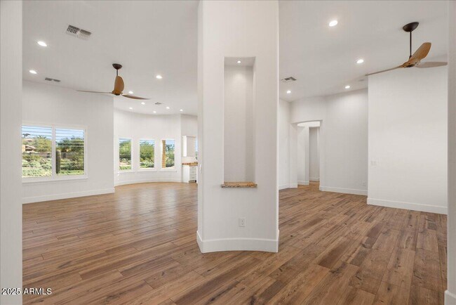 Building Photo - 3117 N 77th St