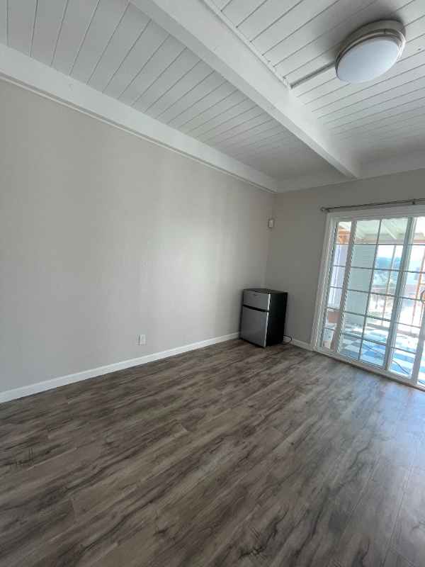 Building Photo - 101 Del Prado Dr