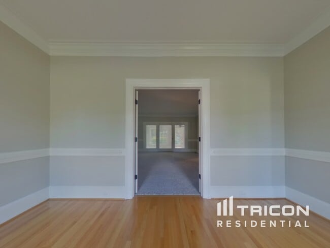 Building Photo - 201 Chancery Ln