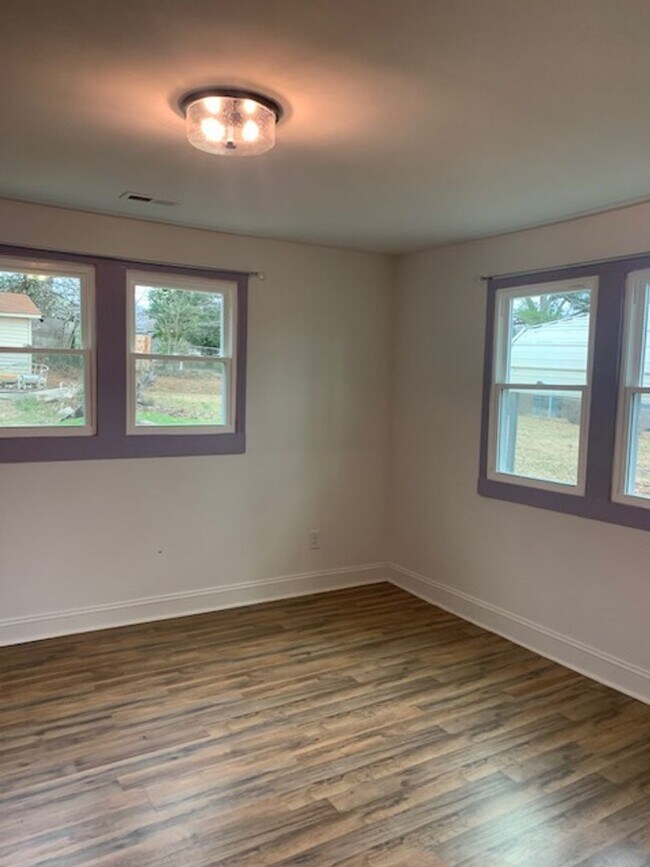 Building Photo - 215 Culp Street, Union SC 29379