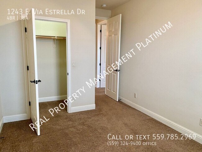 Building Photo - 1243 E Via Estrella Dr