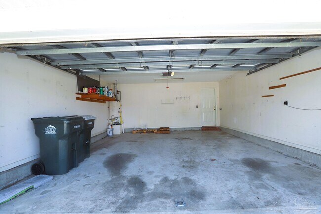 Building Photo - 5101 Chinook Ave