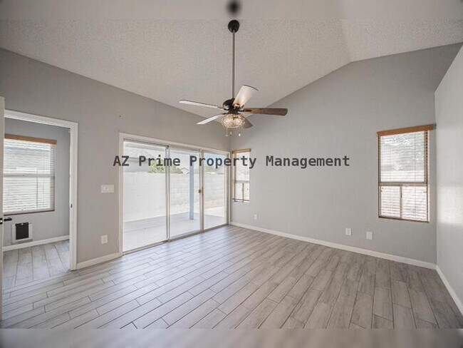 Building Photo - 8870 W Villa Rita Dr