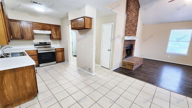Building Photo - 7763 Sable Ln