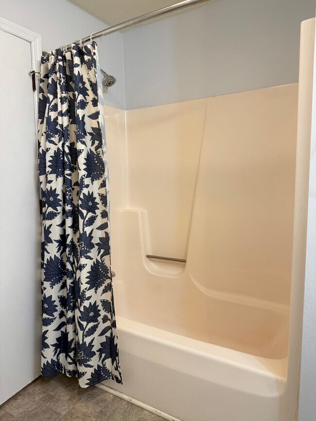 Building Photo - Charming Two-Story Retreat: Your Home Awai...