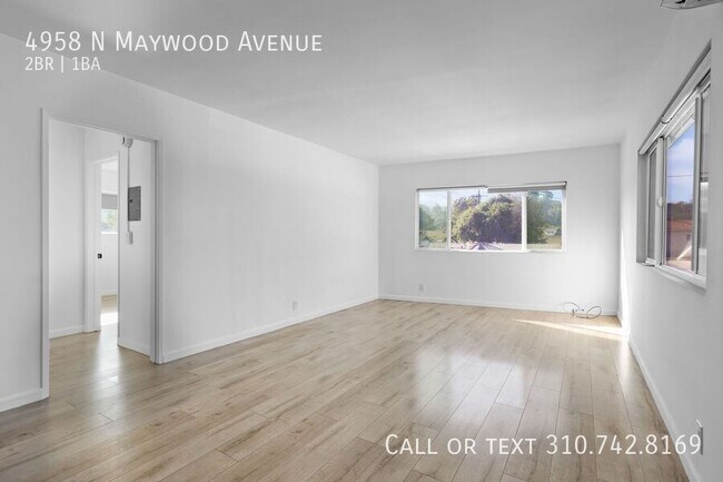 Building Photo - 4958 N Maywood Ave