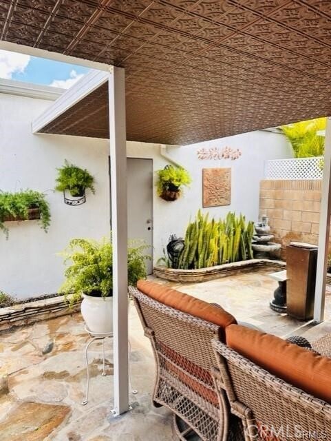 Building Photo - 2170 S Euclid St