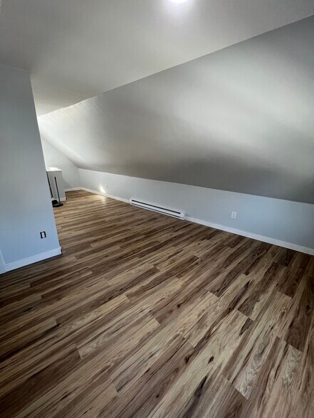 bedroom 2 - 86 Hampshire St