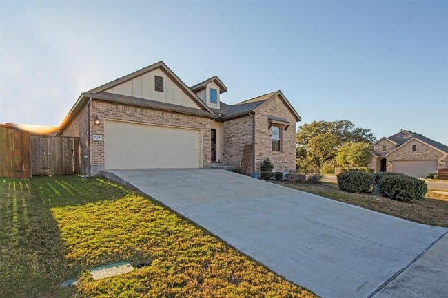 Building Photo - 104 Pin Cherry Pass