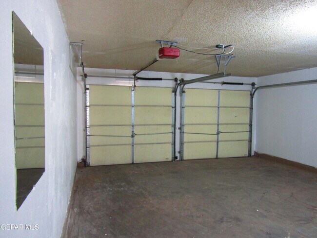 Building Photo - 1500 Babe Hiskey Ln