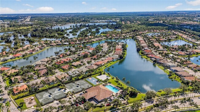 Building Photo - 14266 Reflection Lakes Dr