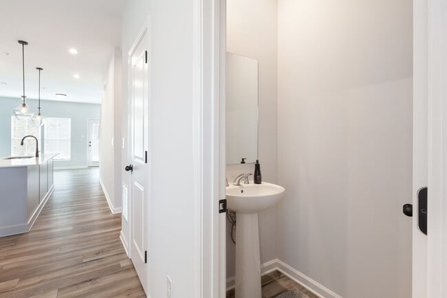 Building Photo - Recently Built 3bd/5ba Home w/ City Views and Steps From ATL BeltLine!