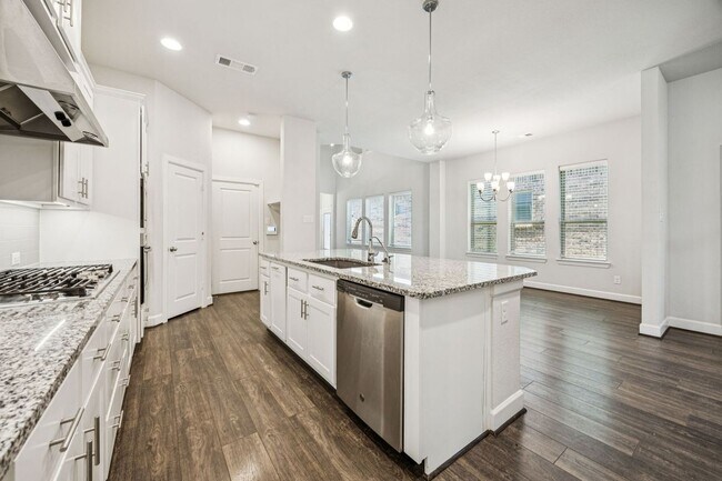 Building Photo - 13721 Parkline Wy