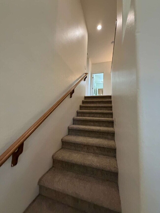 Building Photo - 18267 N Cook Dr